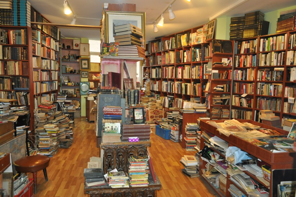 old books sellers bazaar